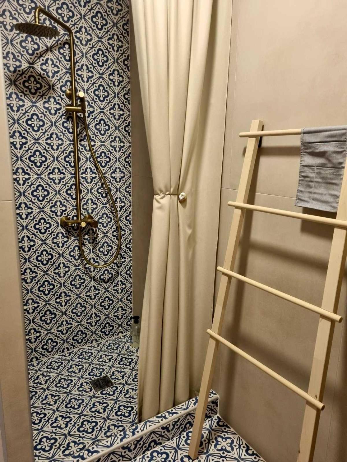 Sunrise Condo Халкис Екстериор снимка